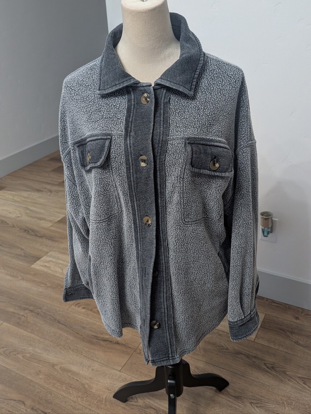 BKE Gray Button-Front Sherpa Shacket